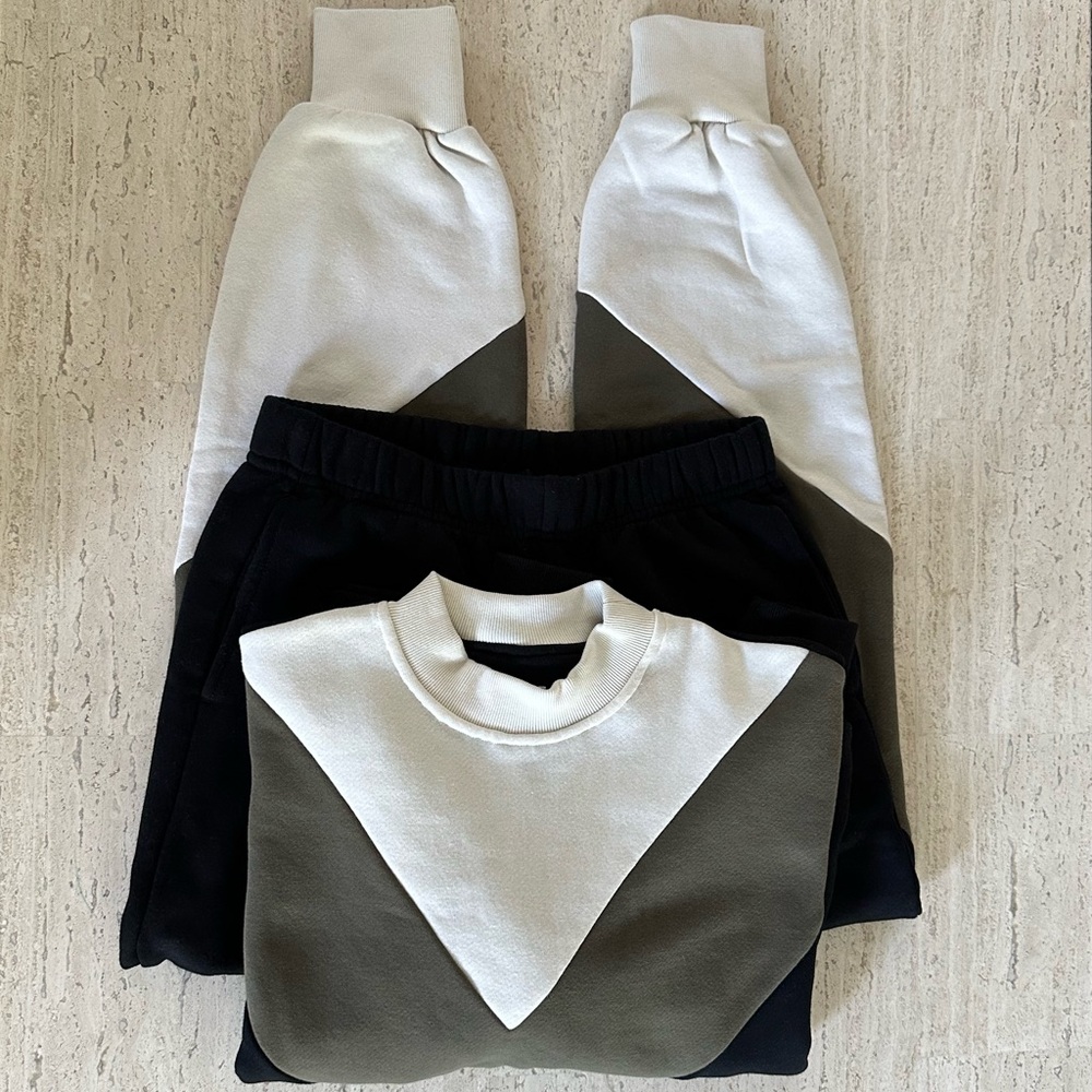 WSLY by Bandier Malibu Colorblocked Chevron Sweatshirt & Jogger Set | Size XS